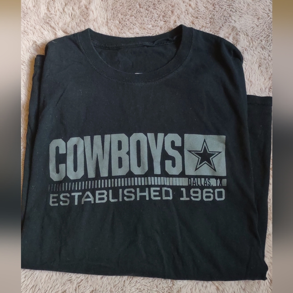 Dallas Cowboys shirt